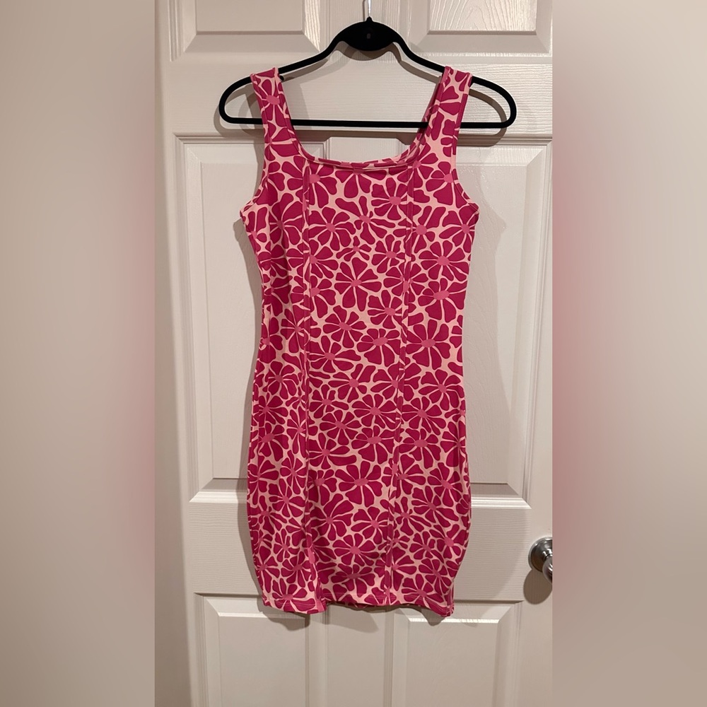💚 NOBO Pink Floral Mini Dress